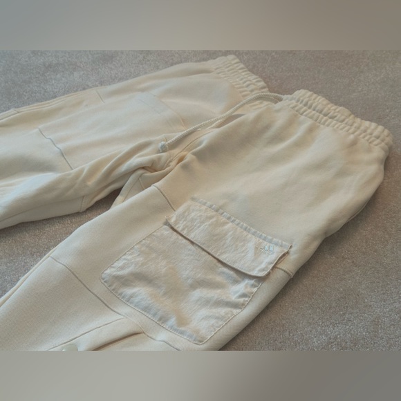Adidas x Ivy Park - Drop 1 | Cargo Sweatpants, Ecru Tint/Maroon (RARE) - Picture 10 of 16